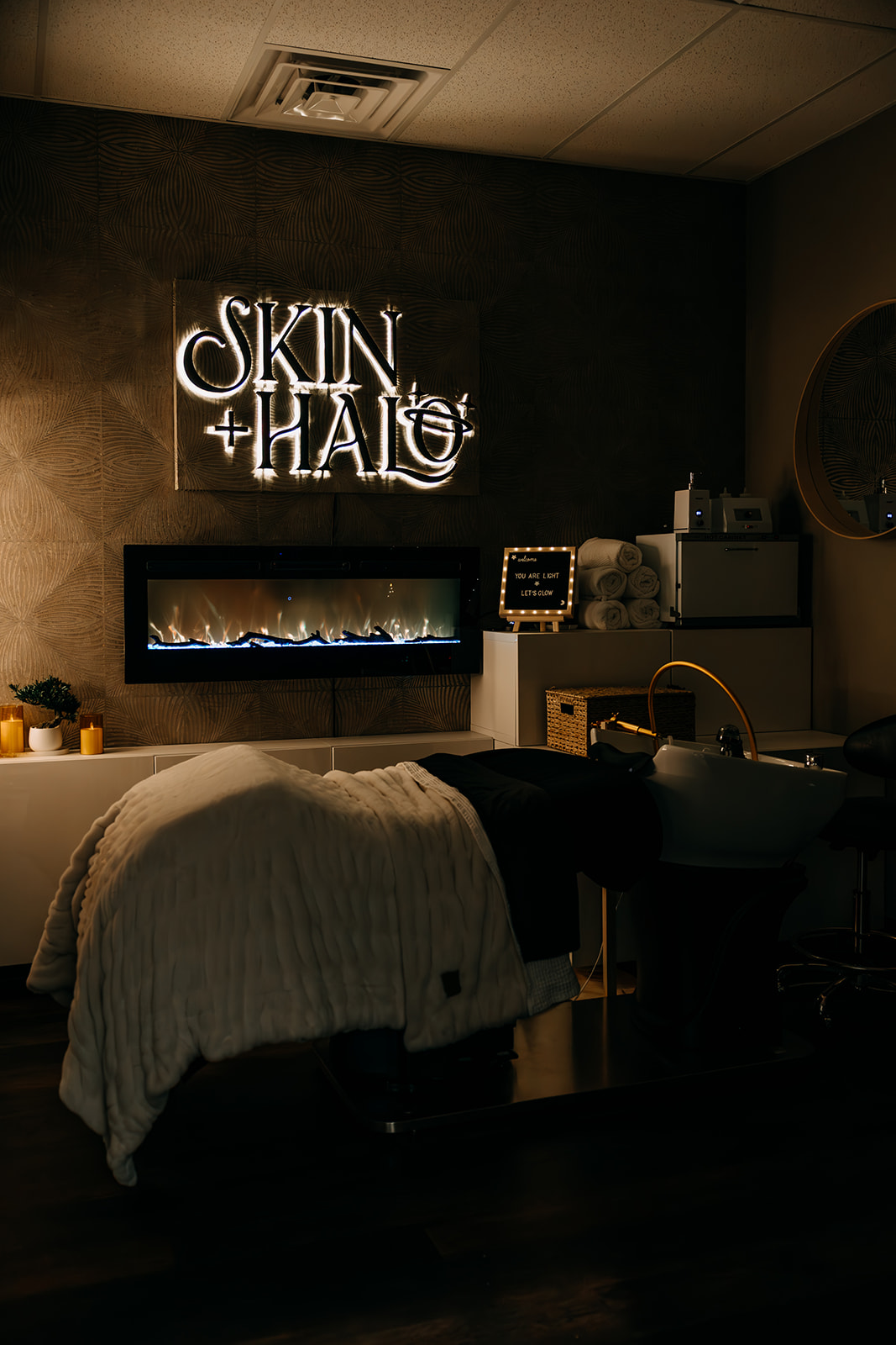 skin + halo